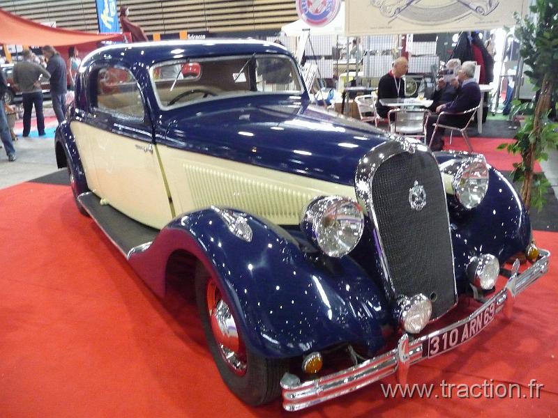 Epoquauto (52).JPG - 05/11/2010 - 69000 LYONƒPOQU'AUTO32�me Salon International Autos & Motos AnciennesHOTCHKISSImmatriculŽe : 310 ARN 69